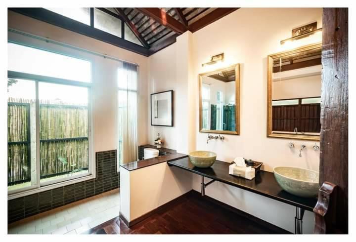 Pak Ram Hotell Mae Rim Eksteriør bilde